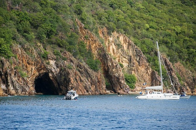 Discover The Baths of Virgin Gorda Full Day Adventure - Ritz Carlton St. Thomas - Crew, boat, and group experience