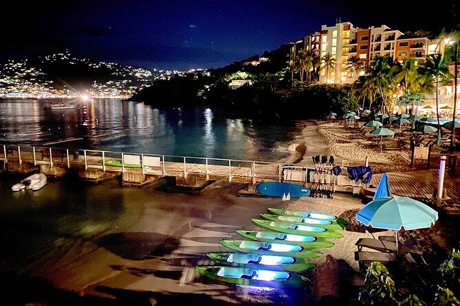 Glow Boats LED Night Kayak from Marriott Frenchman's Cove - Setting out from Marriott Frenchman’s Cove