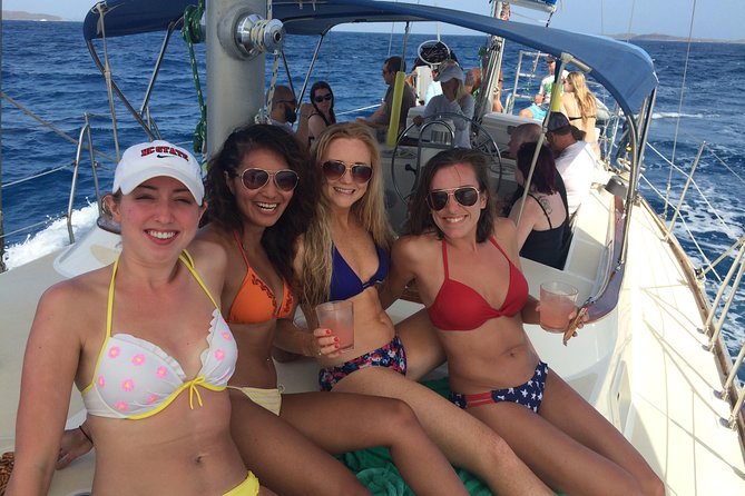 Half Day Sail and Snorkel with the Turtles - The sailing experience is half the attraction