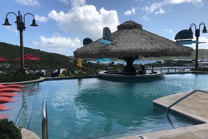 Paradise Taxi & Tours USVI-St. Thomas Airport Transfer to Wyndham Margaritaville - How The Service Compares With A Regular Taxi