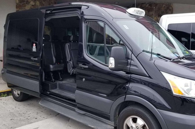 Private Airport Round Trip Transportation to Hotels in St Thomas - A Local Driver Can Add More Than a Ride