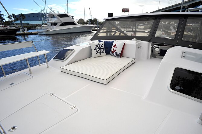 Private Luxury Power Catamaran. Enjoy USVI Aboard MV Hydra - Brewers Bay as a quieter final stop
