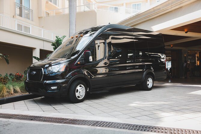 Private Luxury Transportation from St. Thomas Hotel to Airport - What the private format means for different group sizes