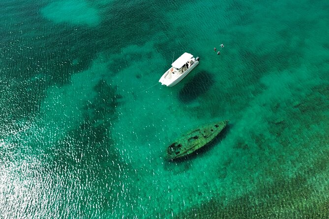 Private Power Catamaran. Secluded Beaches, Snorkeling, Turtles for Full/Half Day - Why the private format matters