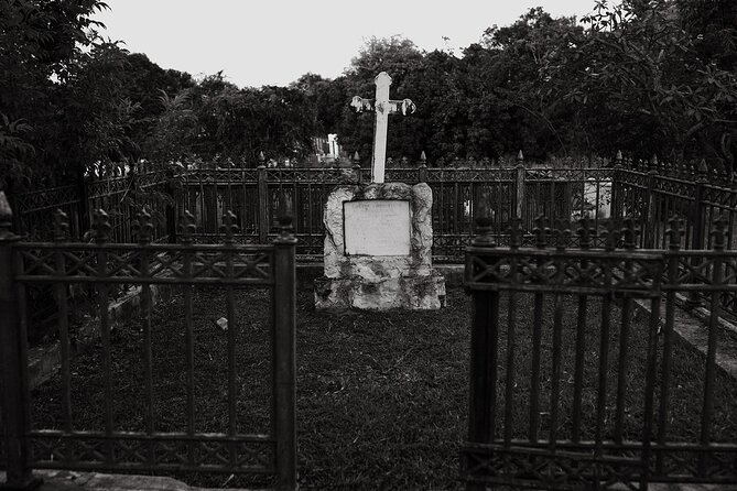 St. Croix Ghost Tour of Historic Christiansted - Drinks and the social side of the evening