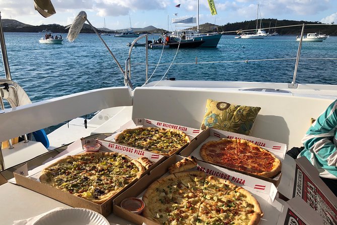 Turtles, Pizza Pi & Sunset trip - Christmas Cove sets the rhythm